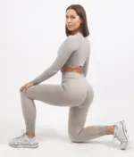 Lina platinum push up leggings - Image 6