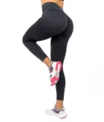 Cozy black push up leggings - Image 3