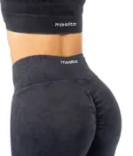 Cozy black push up leggings - Image 5