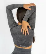 Perfect body dark gray top with long sleeves - Image 3